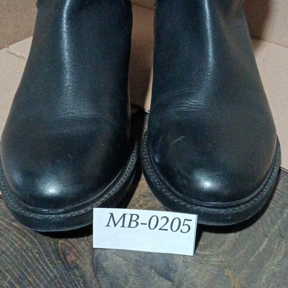 Shoes - Picture 6 of 6